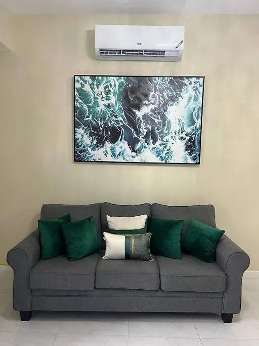 Apartmán Odyssey Exquisite @ Charlemont Kingston 0*,
